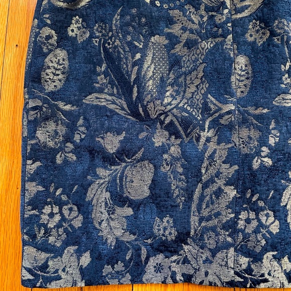 Vintage 90’s Escada Silk Blend Navy And Metallic Gold Brocade Pencil Skirt 38 - Picture 11 of 13